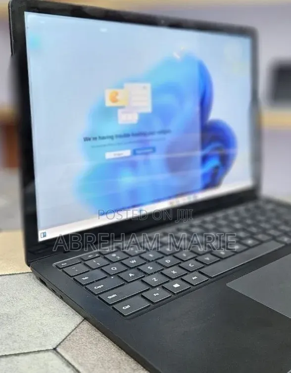 New Laptop Microsoft Surface Laptop 4 16GB Intel Core i7 SSD 512GB