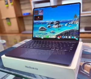 New Laptop Apple MacBook Air 2025 M4 8GB Intel Core i7 SSD 256GB