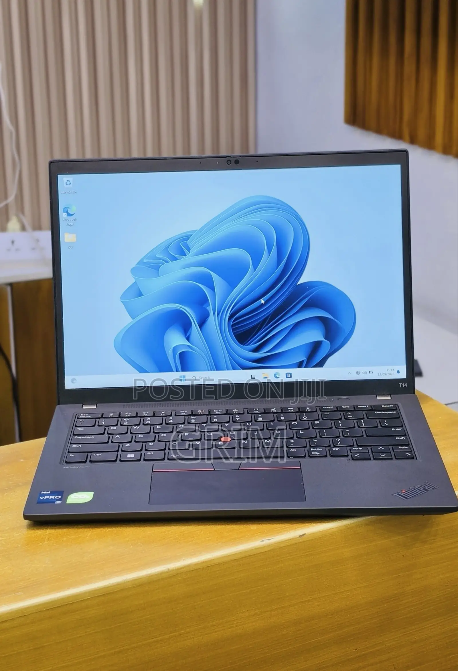 New Laptop Lenovo ThinkPad T14 G4 16GB Intel Core i7 SSD 512GB
