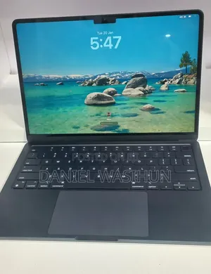 New Laptop Apple MacBook Air 2022 M2 8GB Apple M2 SSD 256GB
