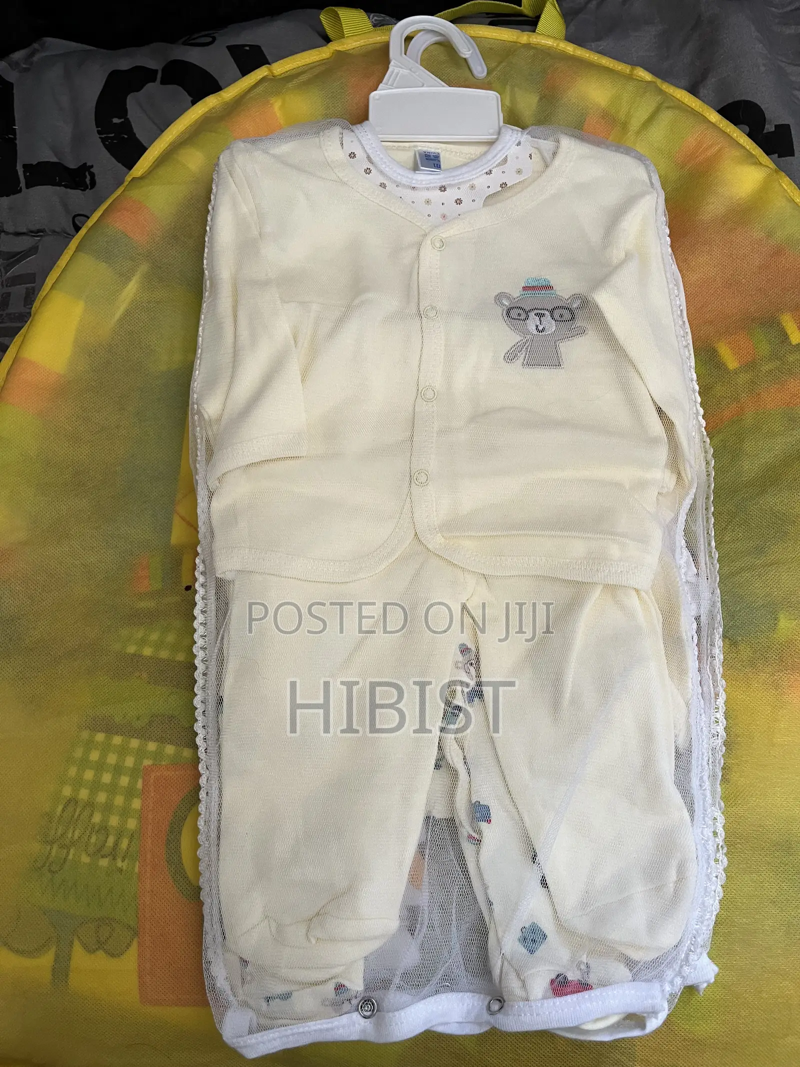 8 Pieces of Baby Clothing