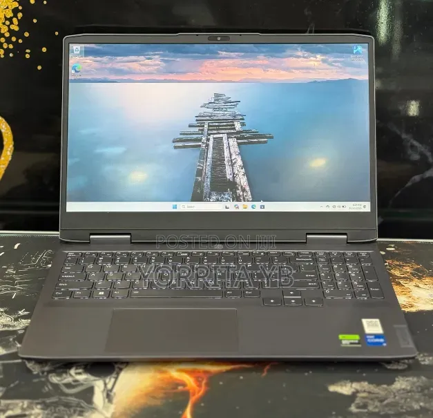 New Laptop Lenovo LOQ 15IRH8 16GB Intel Core i5 SSD 512GB