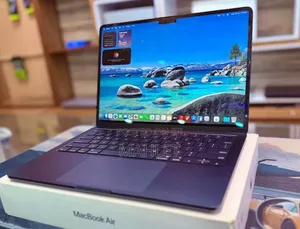 New Laptop Apple MacBook Air 2025 M4 16GB Apple M4 SSD 256GB