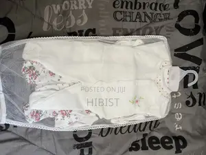 8 Pieces of Clothing Set