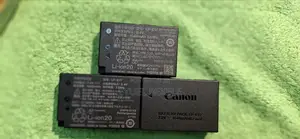 LP-E17 Battery
