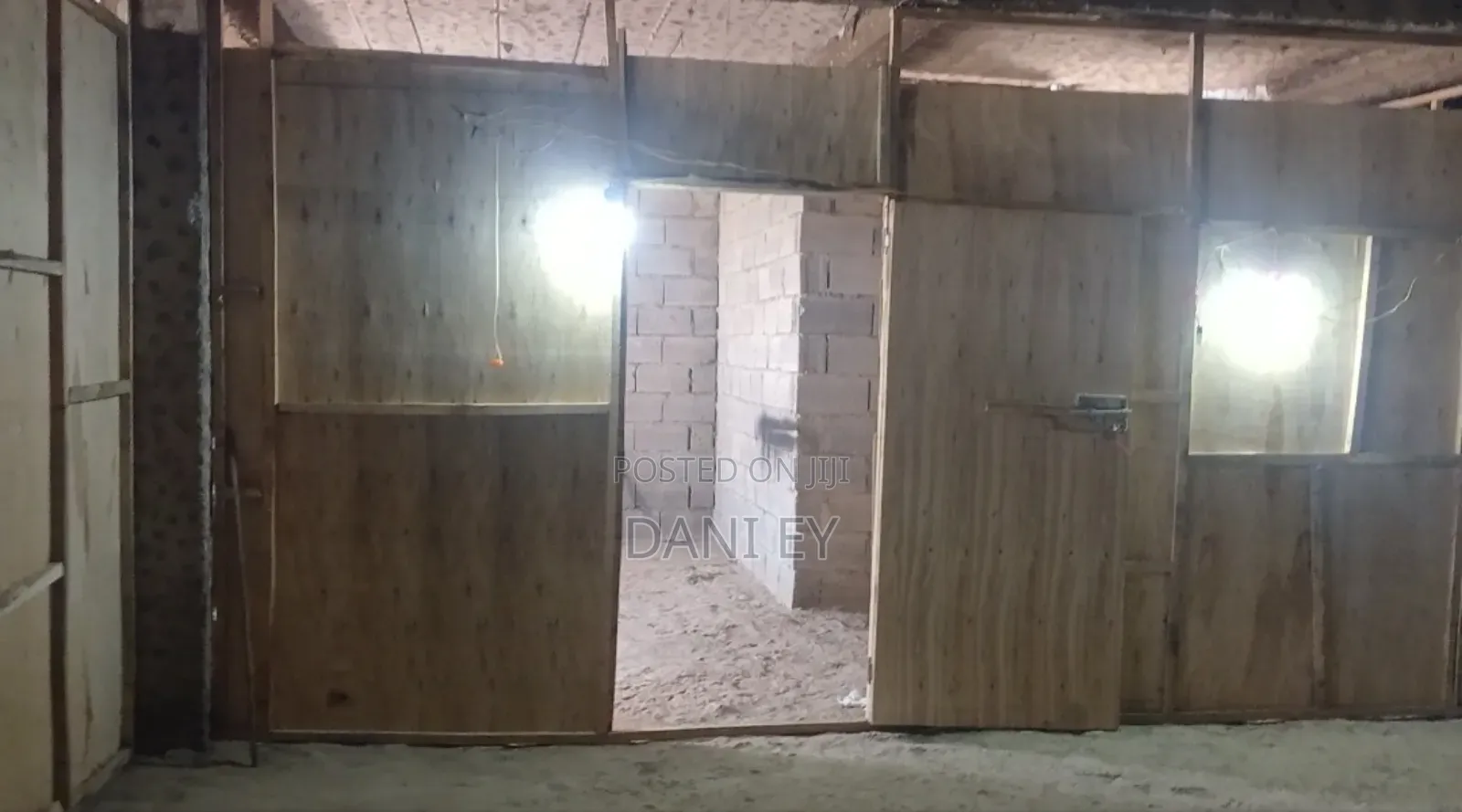 የሚከራይ መጋዘን/Warehouse for Rent