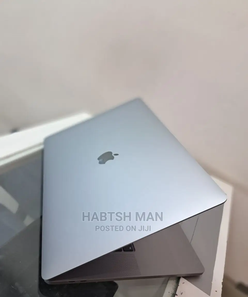 New Laptop Apple MacBook Pro 2019 32GB Intel Core I9 SSD 1T