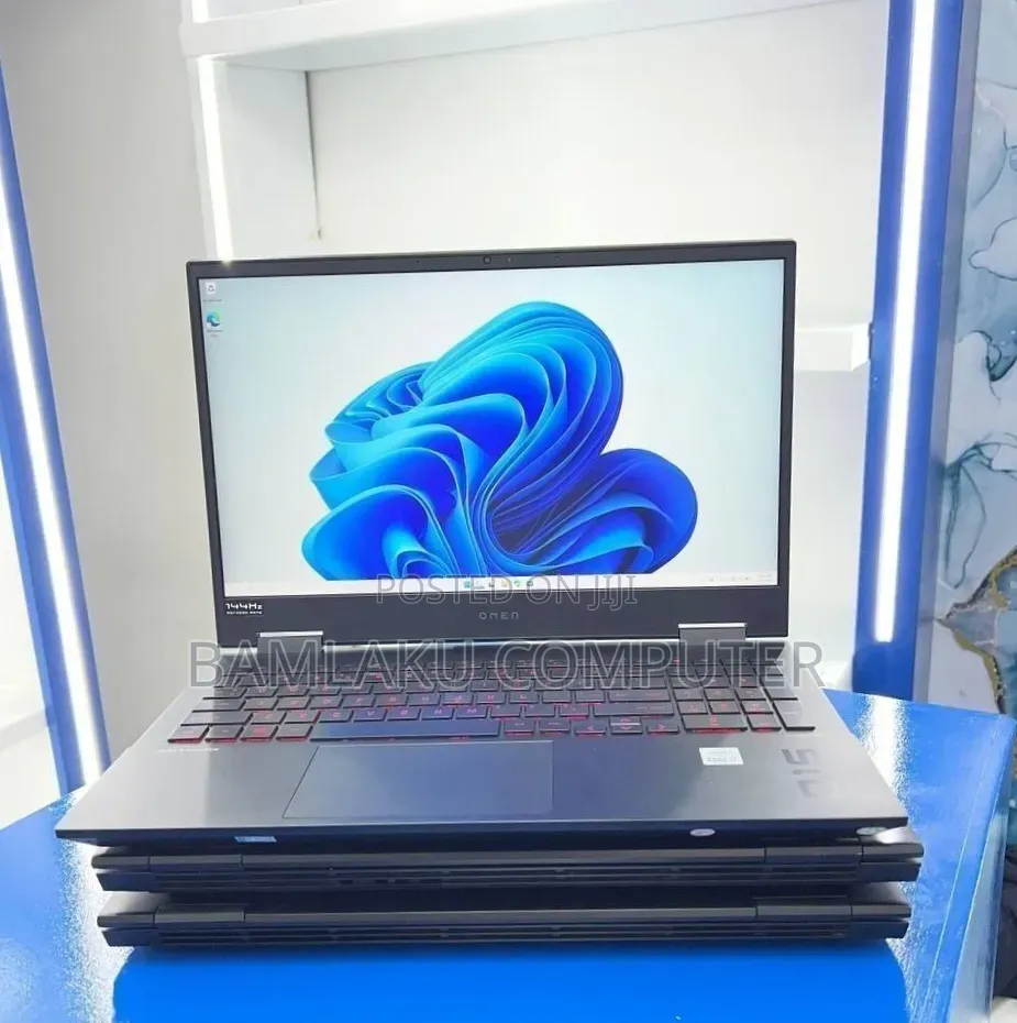 New Laptop HP Omen 16 16GB Intel Core i7 SSD 512GB