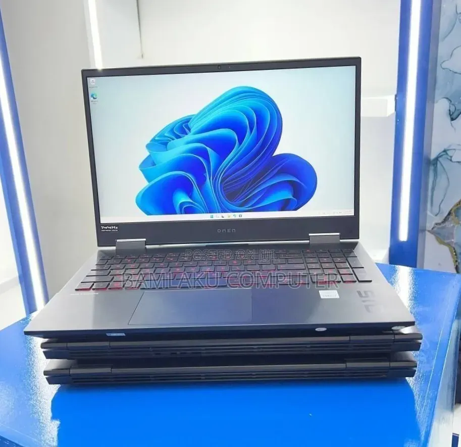 New Laptop HP Omen 16 16GB Intel Core i7 SSD 512GB