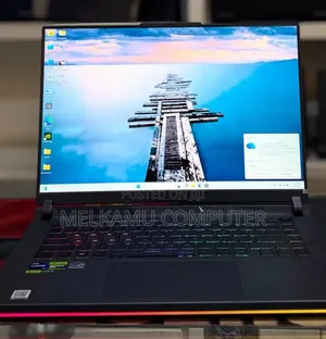 New Laptop Asus ROG Strix G16 16GB Intel Core i9 SSD 1T
