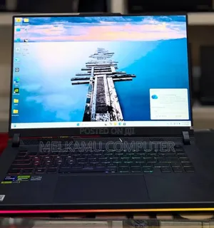 New Laptop Asus ROG Strix G16 16GB Intel Core i9 SSD 1T