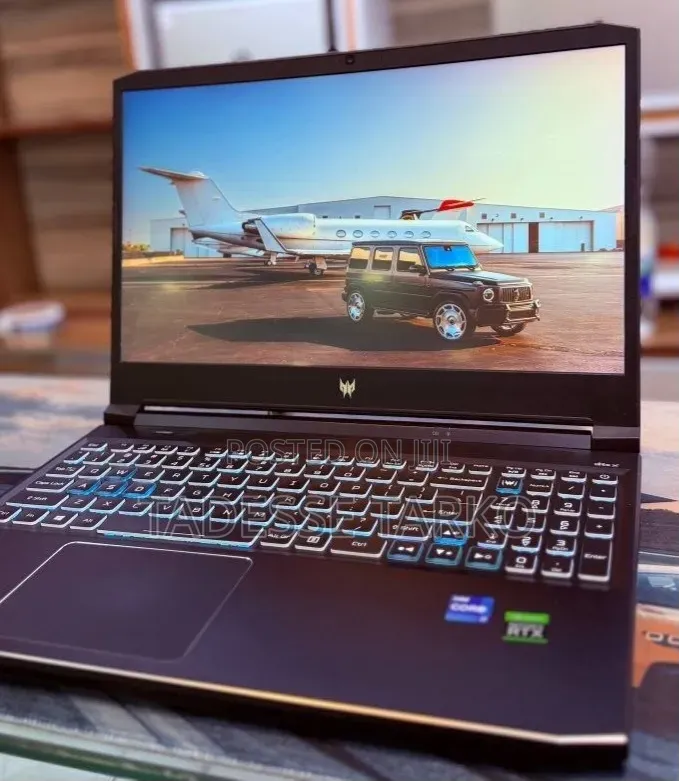 New Laptop Acer Predator Helios 300 16GB Intel Core i7 SSD 512GB