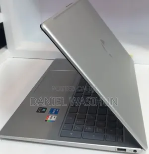 New Laptop HP Stream Notebook 16GB Intel Core i5 SSD 1T