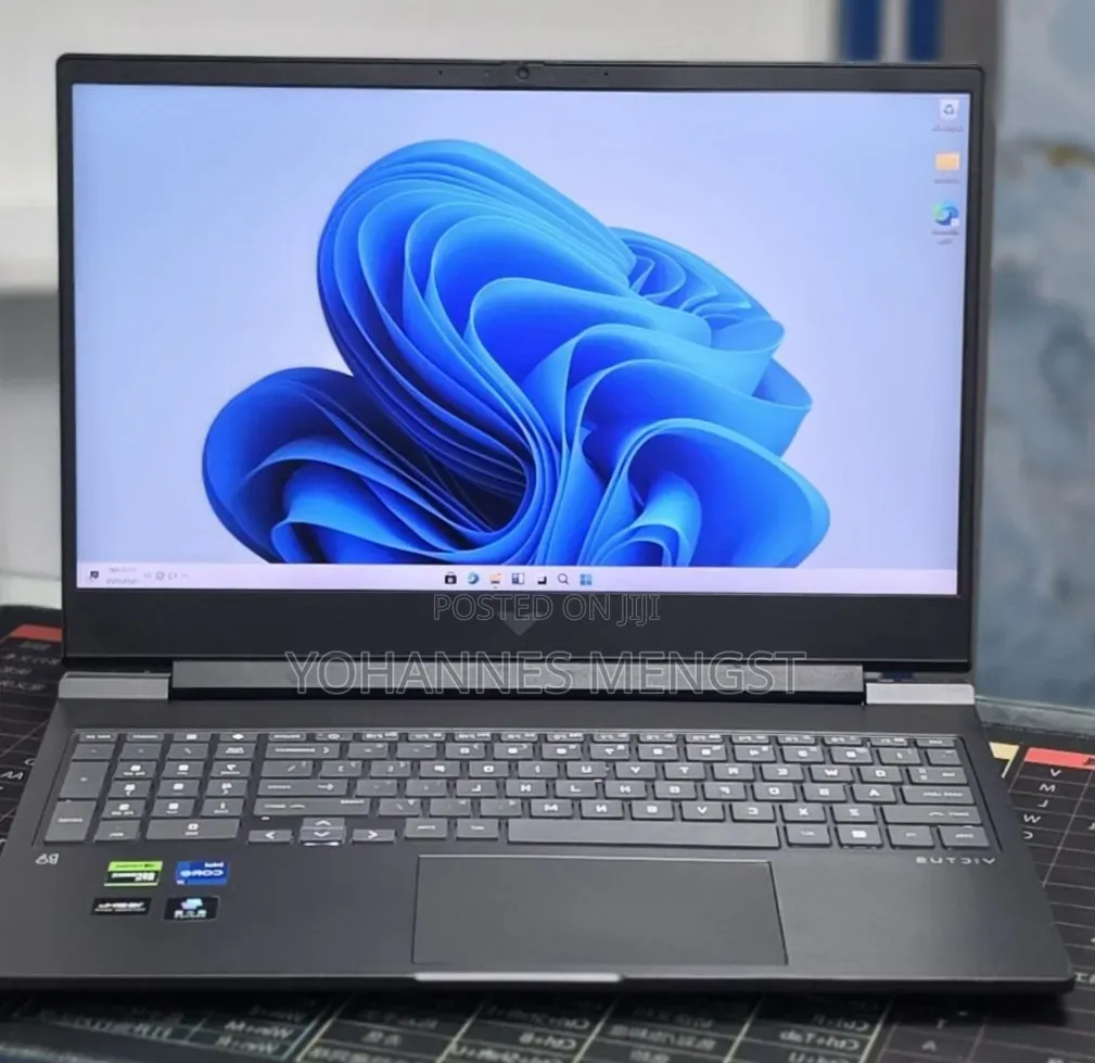 New Laptop HP Victus 16 16GB Intel Core i7 SSD 1T