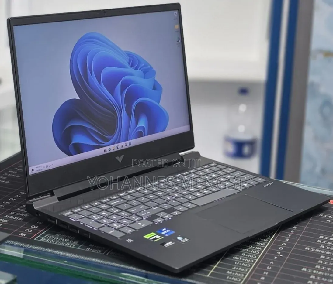 New Laptop HP Victus 16 16GB Intel Core i7 SSD 1T
