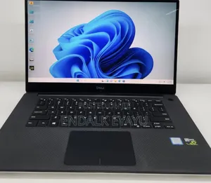 New Laptop Dell XPS 15 16GB Intel Core i7 SSD 512GB
