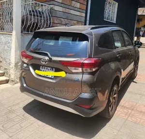 Toyota Rush 2021 Gray