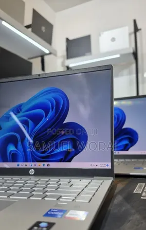 New Laptop HP Pavilion 14 16GB Intel Core i5 SSD 512GB