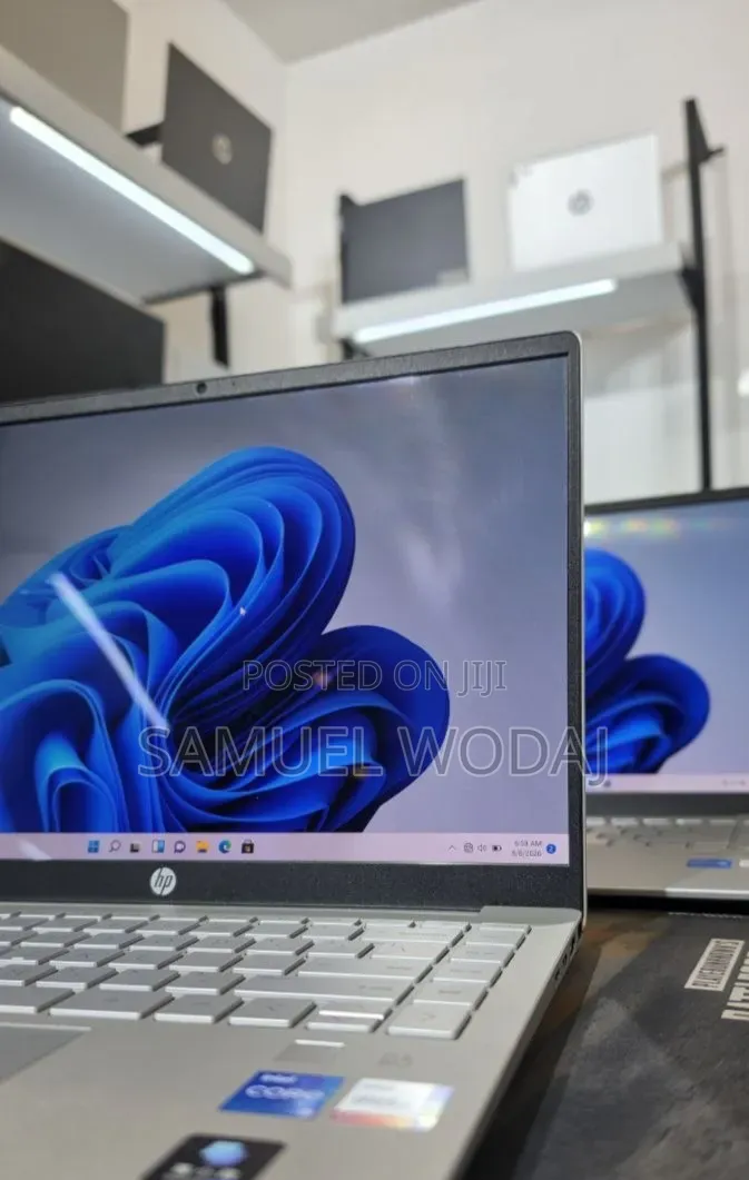 New Laptop HP Pavilion 14 16GB Intel Core i5 SSD 512GB