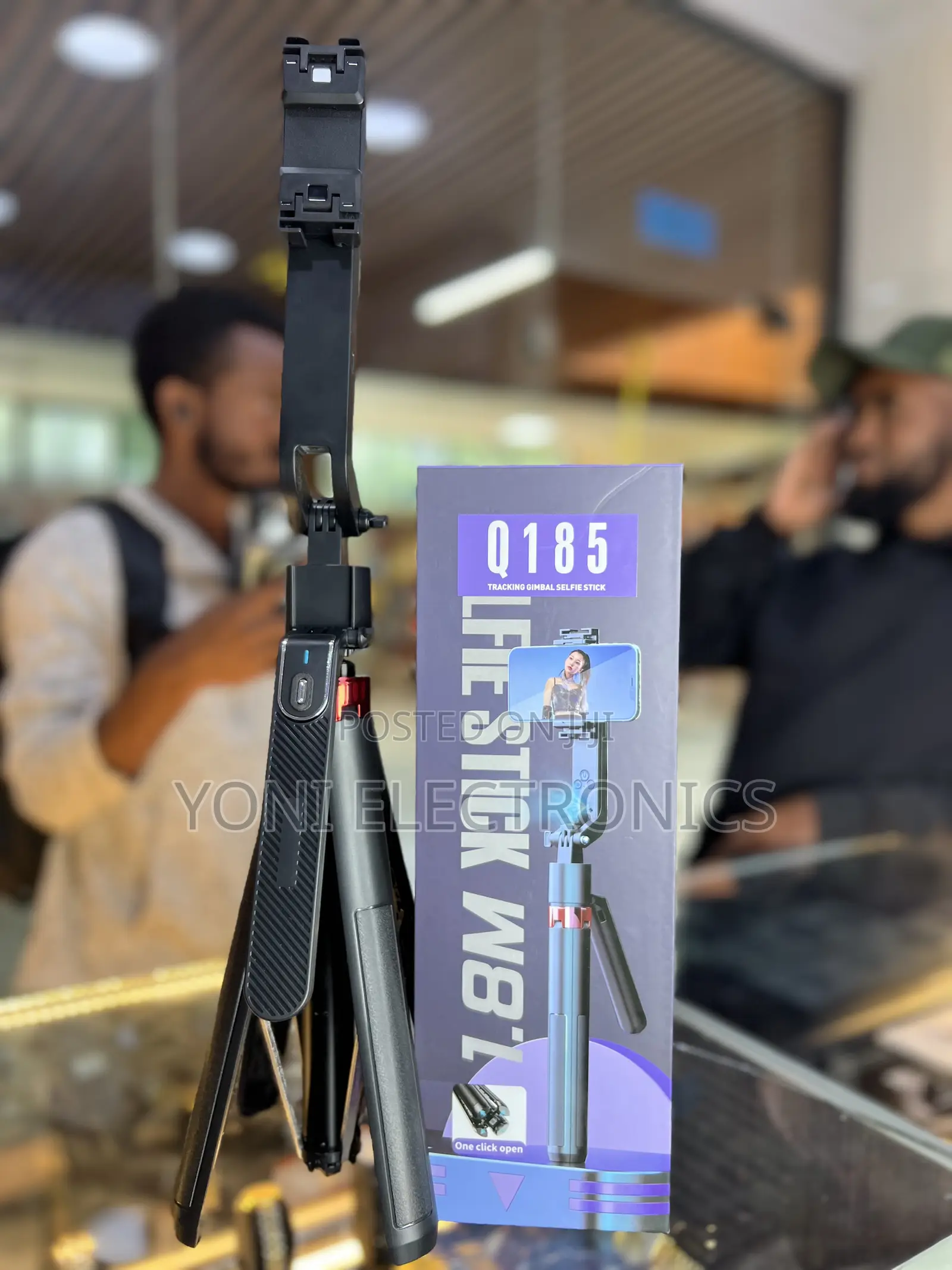 Q185 Tracking Gimbal Selfie Stick