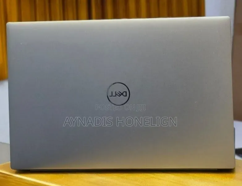 New Laptop Dell Precision 5550 16GB Intel Core i7 SSD 512GB