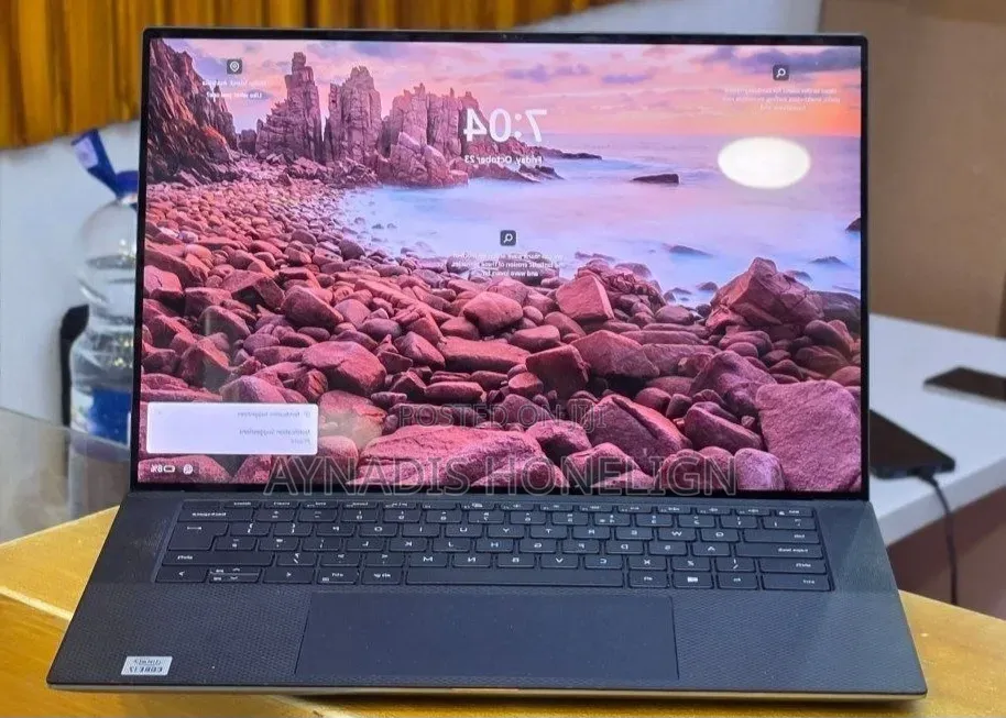 New Laptop Dell Precision 5550 16GB Intel Core i7 SSD 512GB