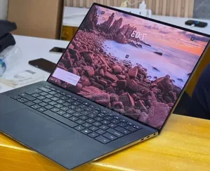 New Laptop Dell Precision 5550 16GB Intel Core i7 SSD 512GB