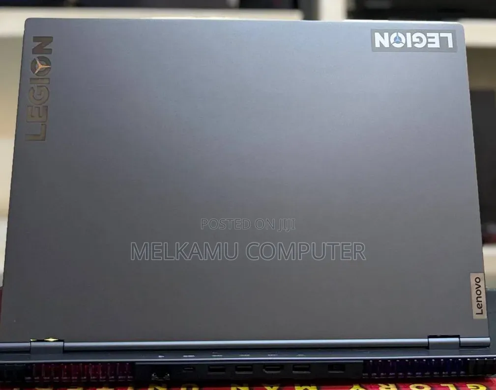 New Lenovo Legion Y7000P IRX9 Gaming Laptop 32GB AMD Ryzen 9 SSD 1T