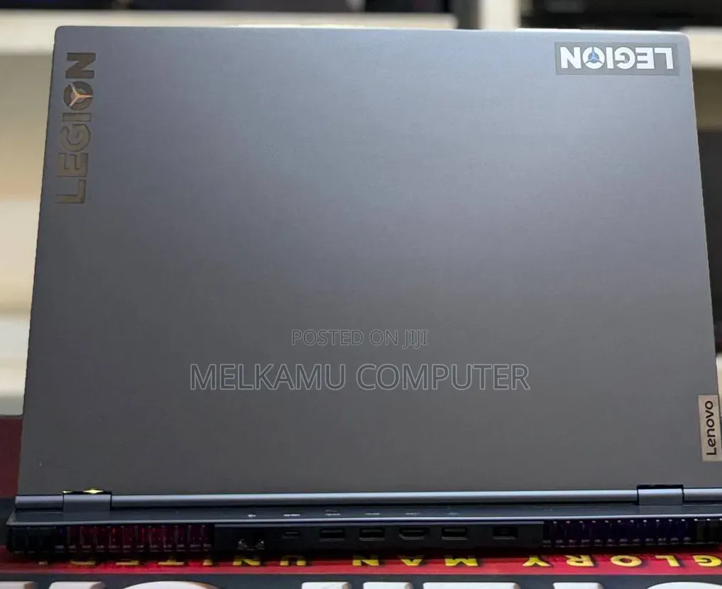 New Lenovo Legion Y7000P IRX9 Gaming Laptop 32GB AMD Ryzen 9 SSD 1T