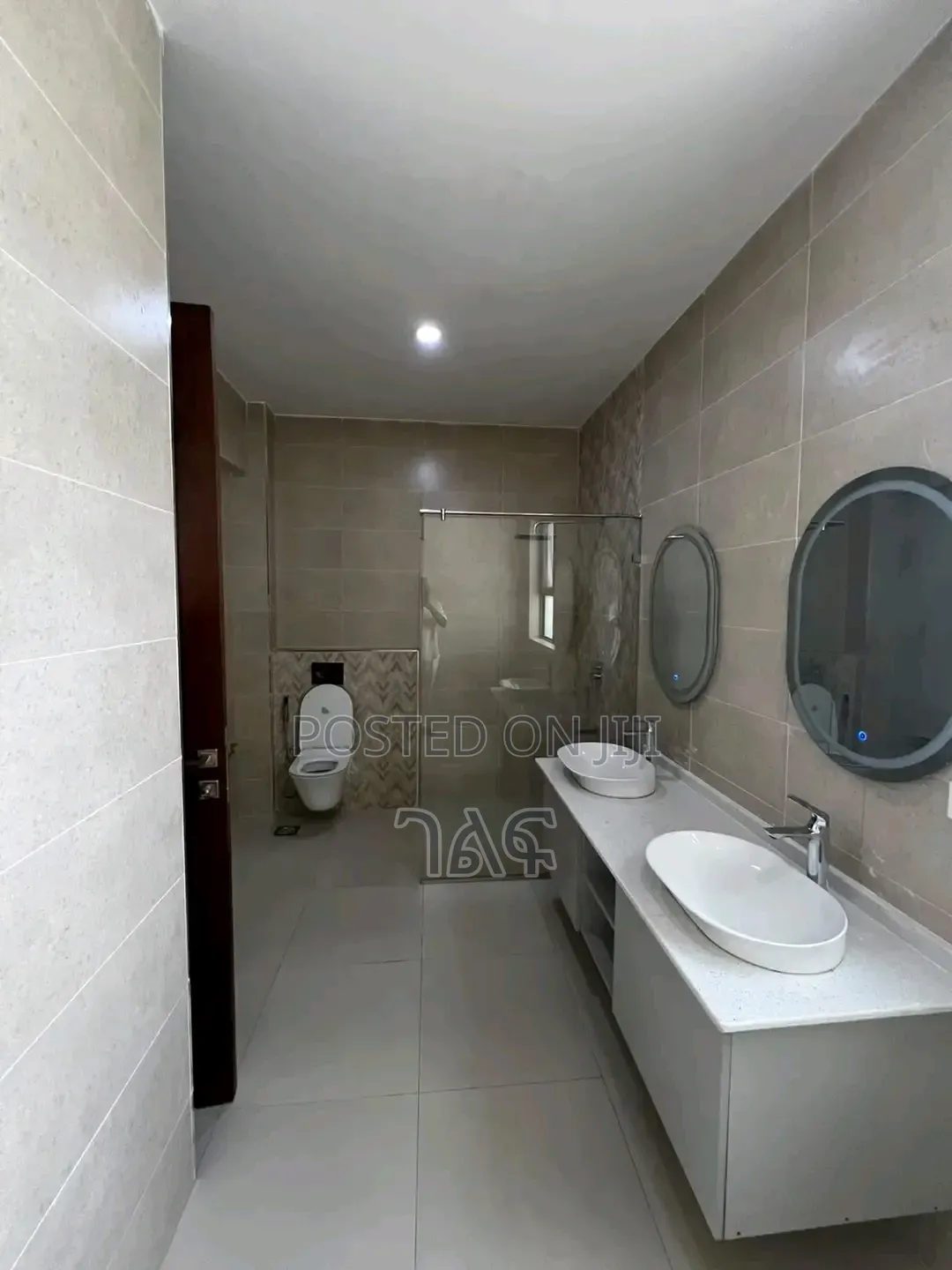 3bdrm Apartment in ገርጂ ቶቶት 98% የተጠናቀቀ, Bole for sale