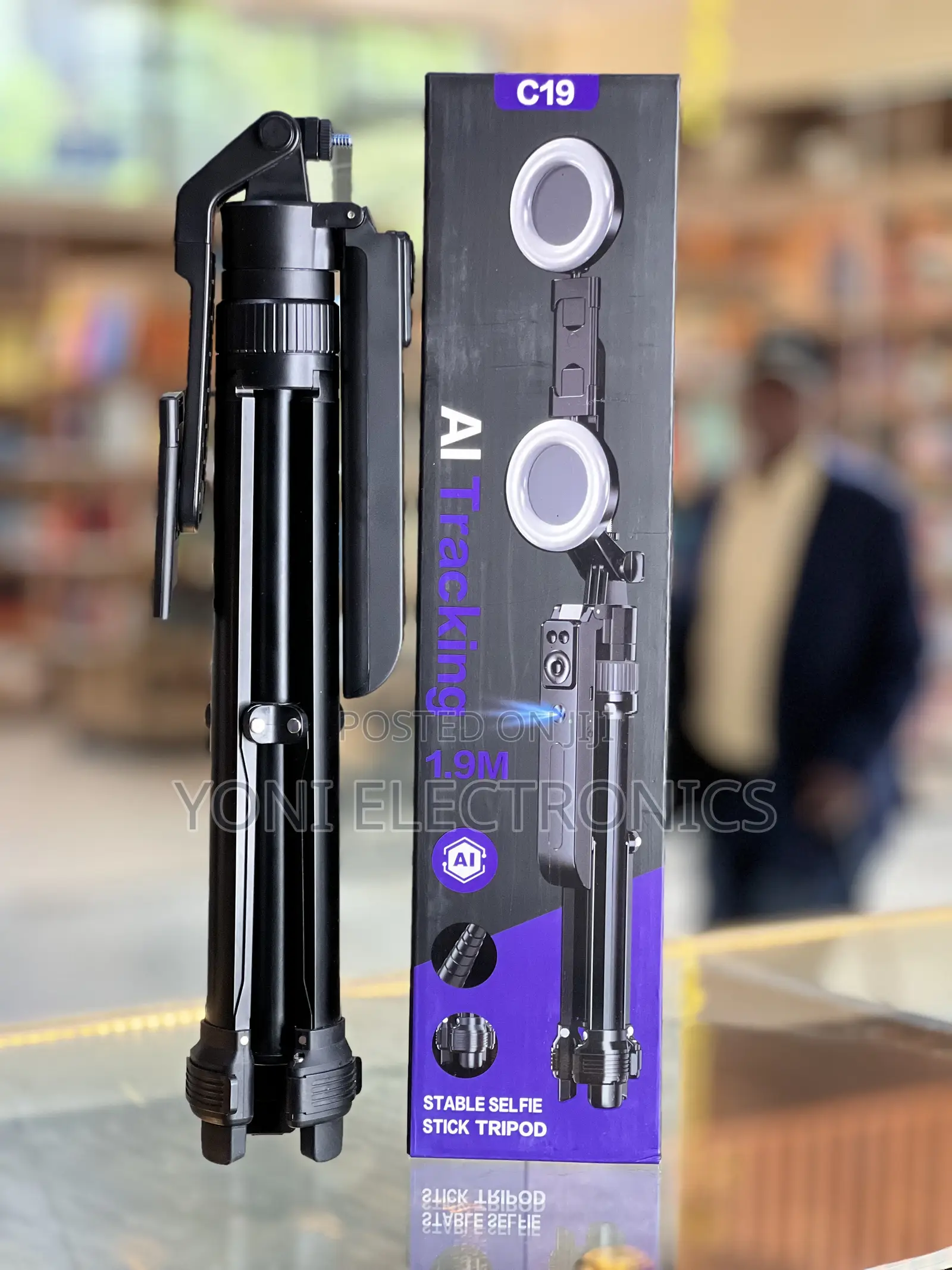 C19 AI Tracking Smart Selfie Stick (1.9M)
