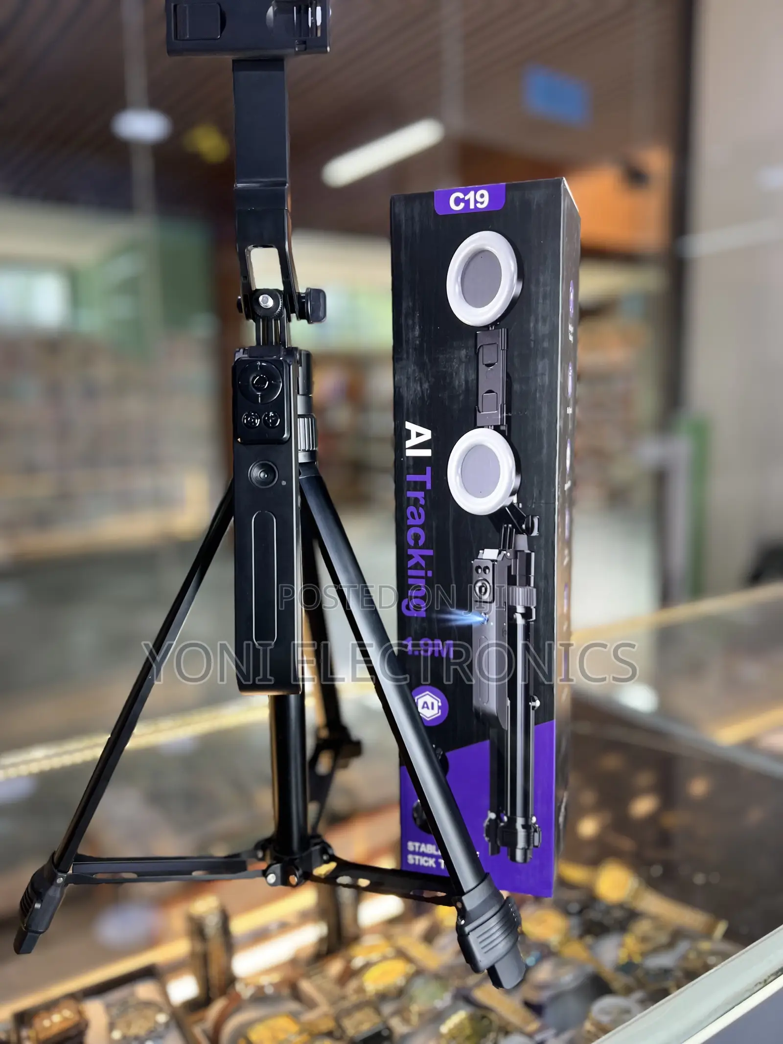 C19 AI Tracking Smart Selfie Stick (1.9M)