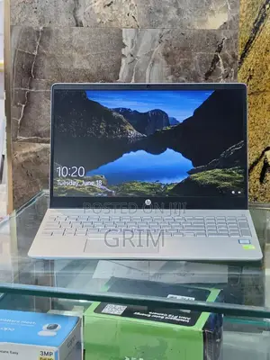 New Laptop HP Pavilion 15 8GB Intel Core i5 SSD 256GB