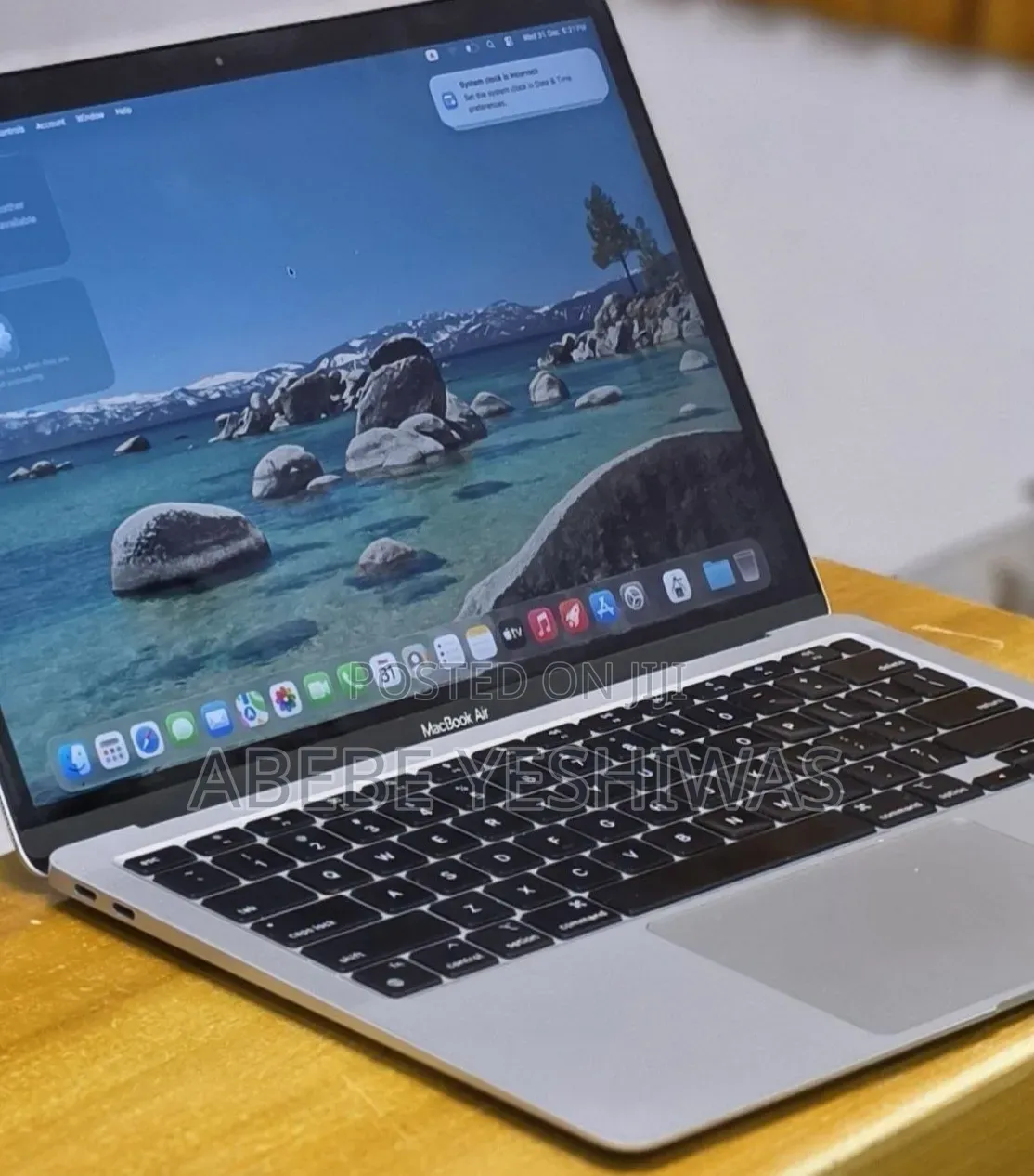 New Laptop Apple MacBook Air 2020 M1 8GB Apple M1 SSD 256GB