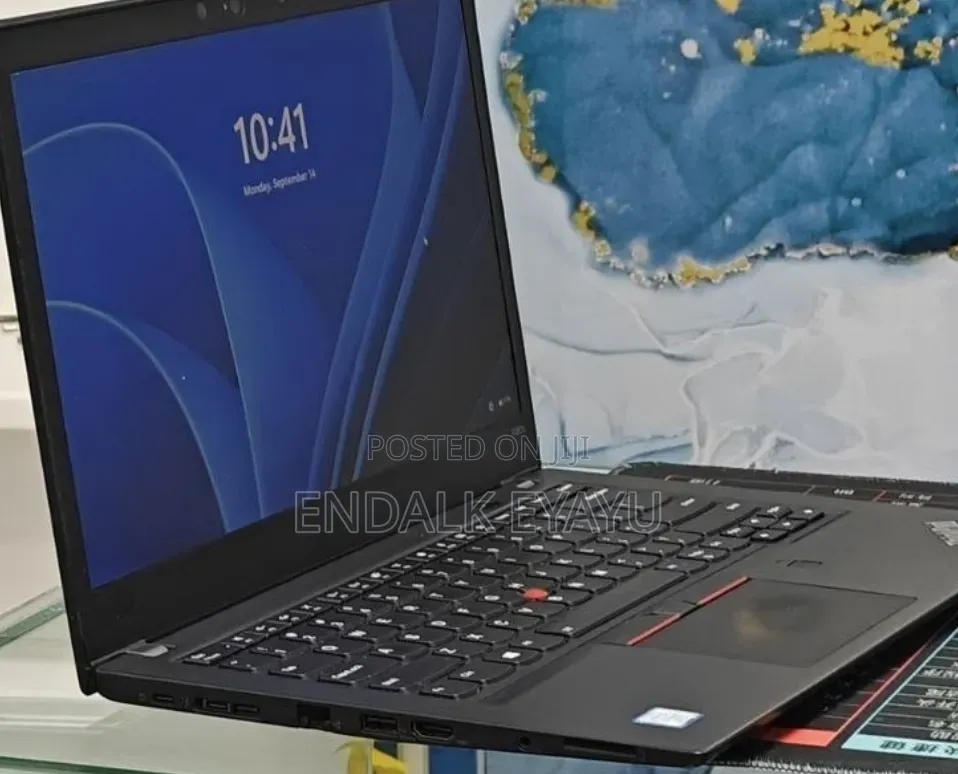 New Laptop Lenovo ThinkPad T480s 8GB Intel Core i7 SSD 256GB