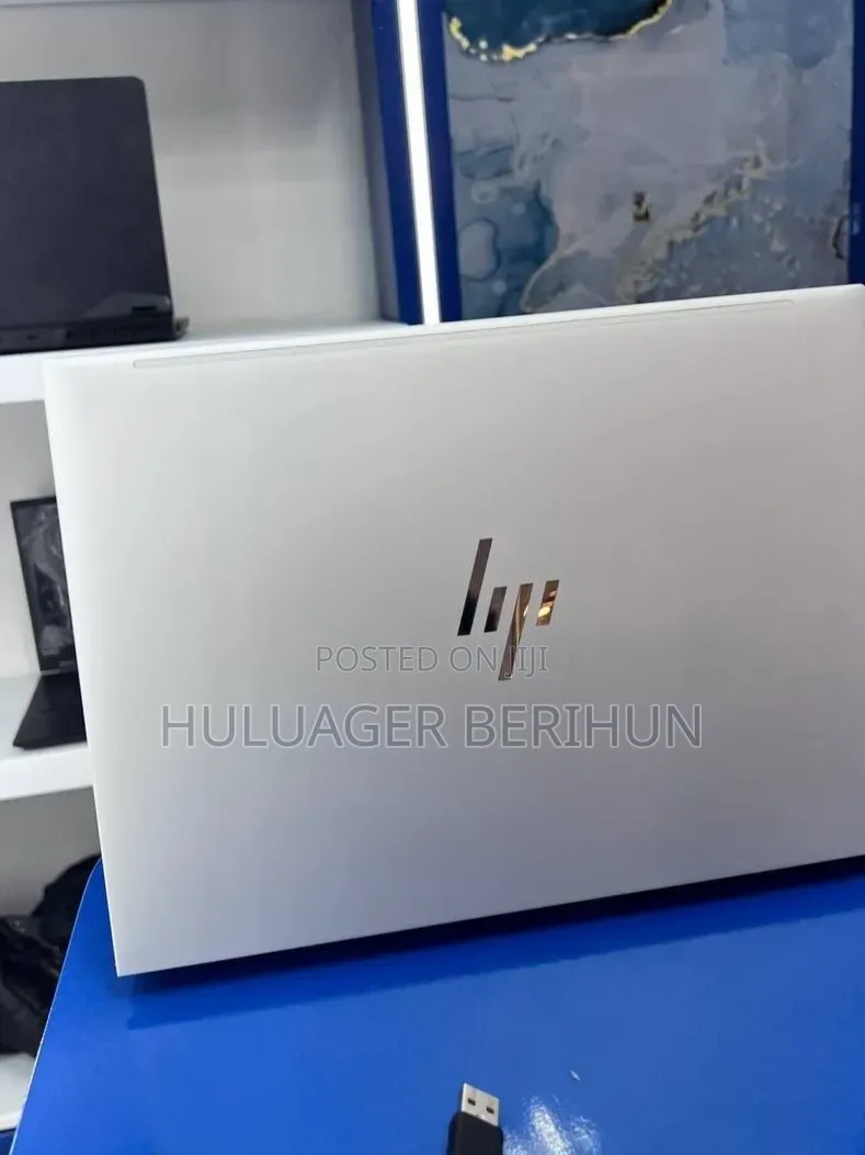 New Laptop HP EliteBook 840 G9 16GB Intel Core i7 SSD 512GB