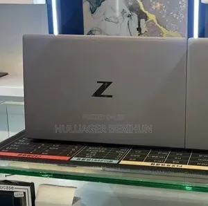 New Laptop HP ZBook 14 16GB Intel Core i7 SSD 512GB