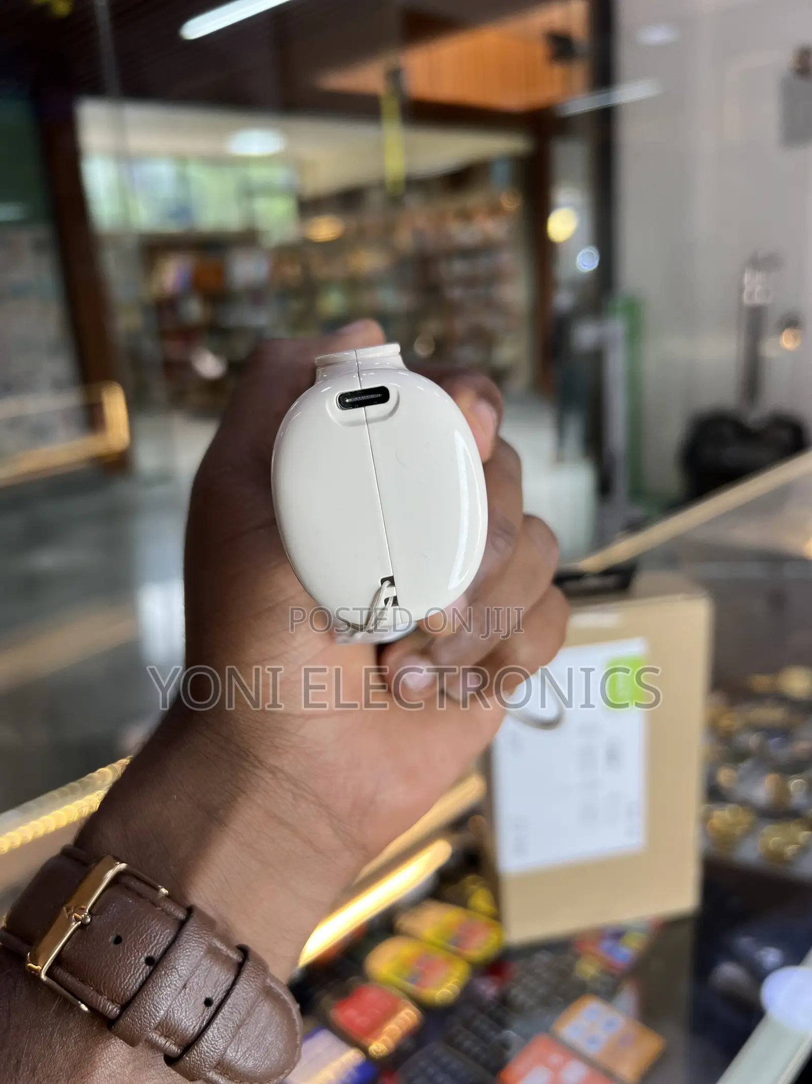 Rugga's 10,000mAh Power Bank Portable