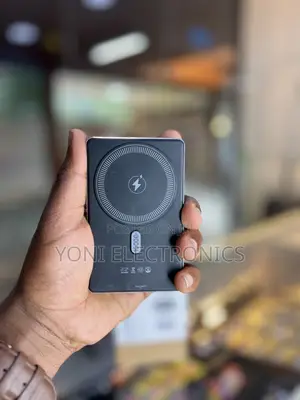 Rugga's 10,000mAh MagOn Series Wireless Power Bank (Model: RPE-12)