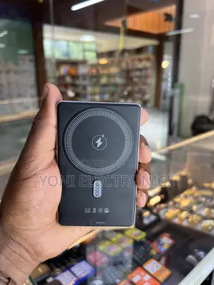 Rugga's 10,000mAh MagOn Series Wireless Power Bank (Model: RPE-12)