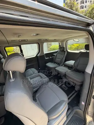Hyundai Grandeur 2.2 CRDi 2012 Silver