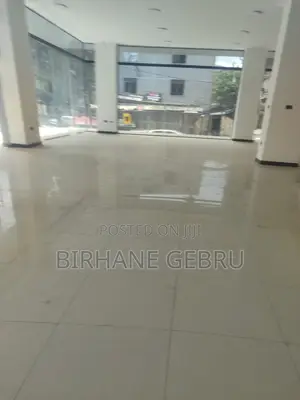 Space Rent for Pharmacy Vip Cloth and Other