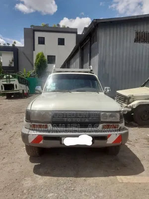 Toyota Land Cruiser 70 1991 White