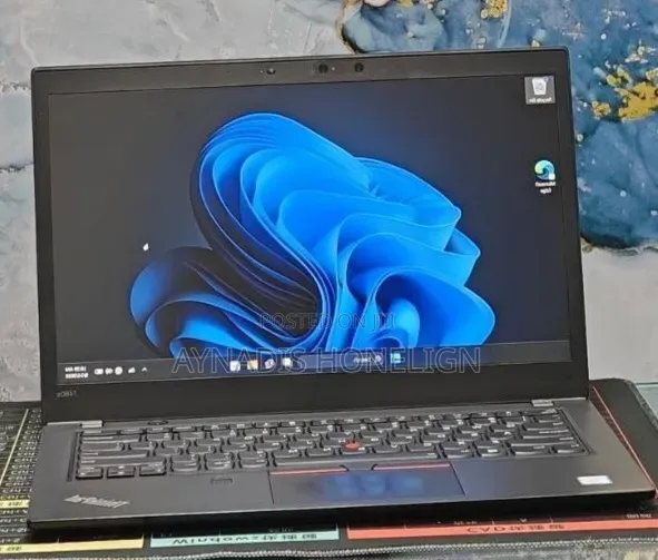New Laptop Lenovo ThinkPad X1 Carbon 8GB Intel Core i7 SSD 256GB