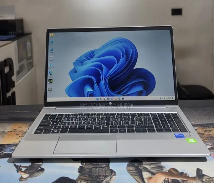 New Laptop HP ProBook 450 G8 16GB Intel Core i7 SSD 512GB