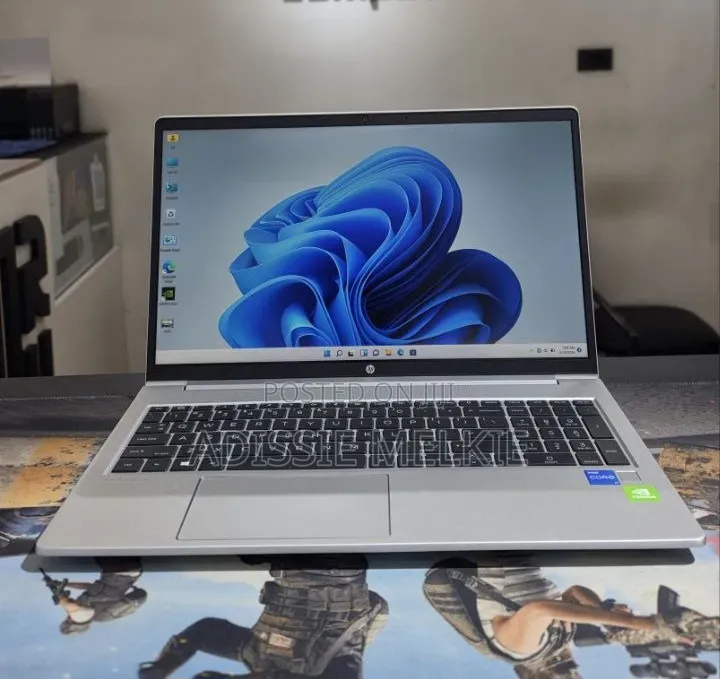 New Laptop HP ProBook 450 G8 16GB Intel Core i7 SSD 512GB