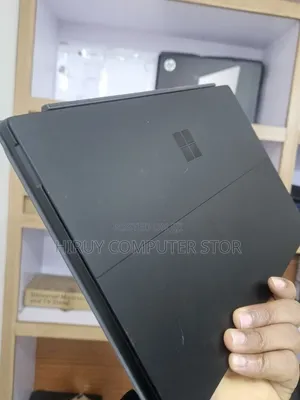 New Laptop Microsoft Surface Pro 6 16GB Intel Core i7 SSD 512GB