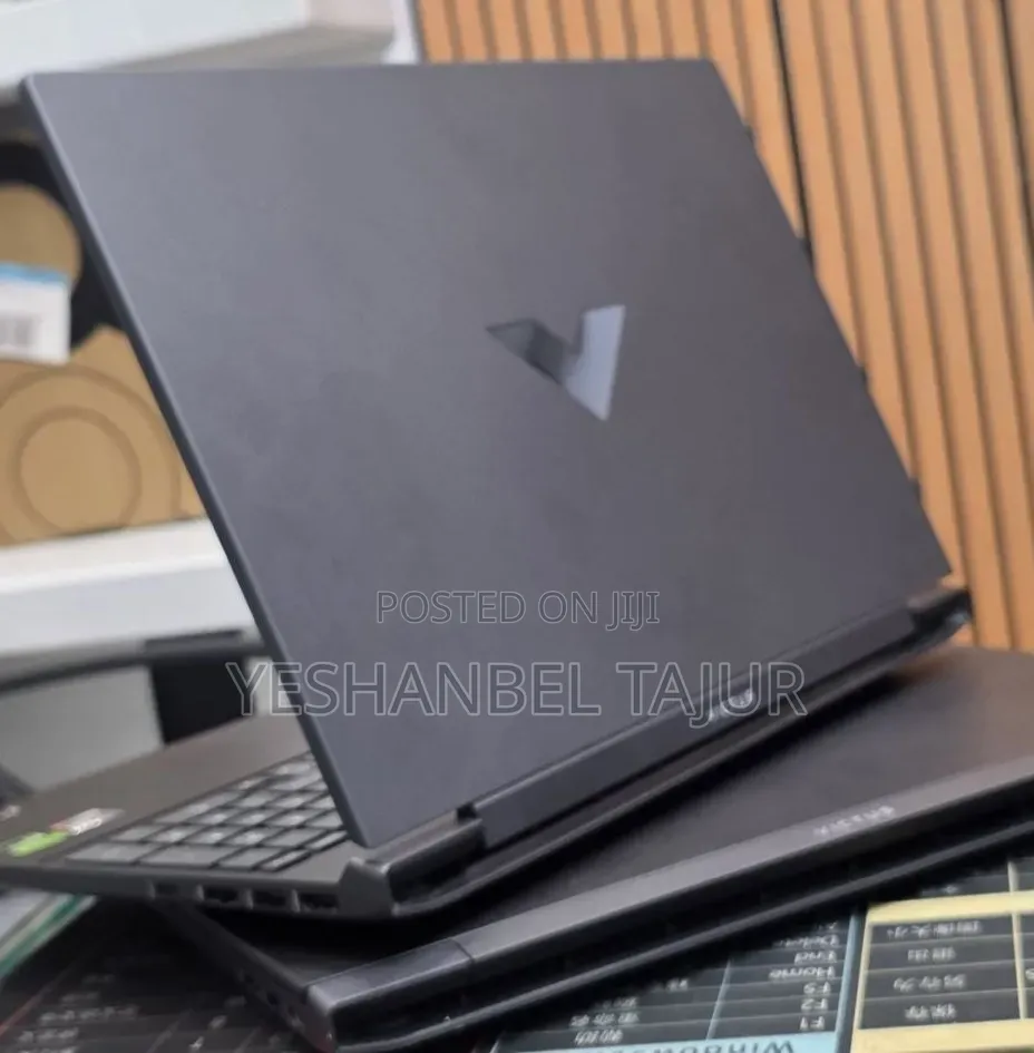 New Laptop HP Victus 15 16GB AMD Ryzen 7 SSD 512GB