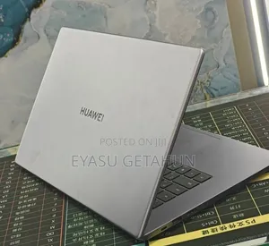 New Laptop Huawei 8GB Intel Core i3 SSD 256GB