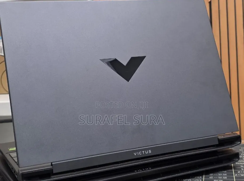 New Laptop HP Victus 16 16GB AMD Ryzen 7 SSD 512GB